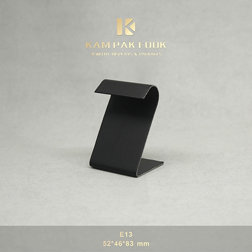 E13 Earring Stand