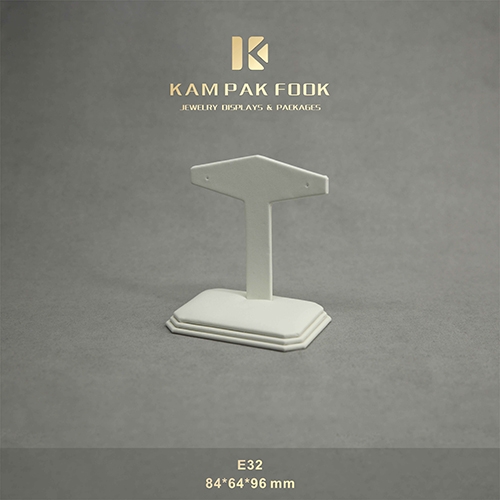 E32 Earring Stand