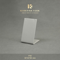 P32 Pendant Stand