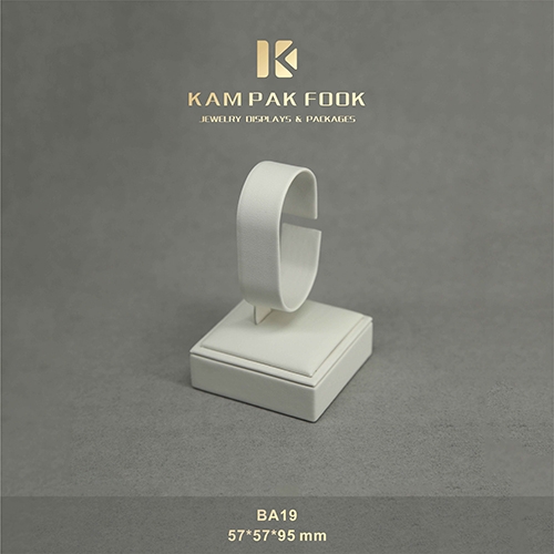 BA19 Bangle Stand