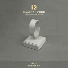 BA19 Bangle Stand